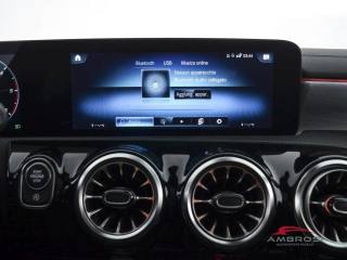 MERCEDES-BENZ CLA 200 usata 14