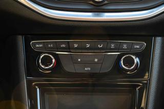 OPEL Astra usata, con Sistema di navigazione