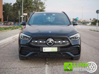 MERCEDES-BENZ GLA 200 usata, con USB