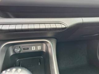 JEEP Avenger usata, con Interni in pelle