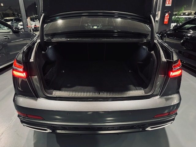 AUDI A6 usata, con Volante in pelle