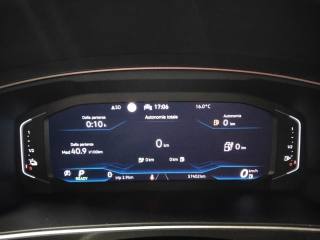VOLKSWAGEN Tiguan usata, con Adaptive Cruise Control