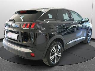 PEUGEOT 3008 usata, con Touch screen