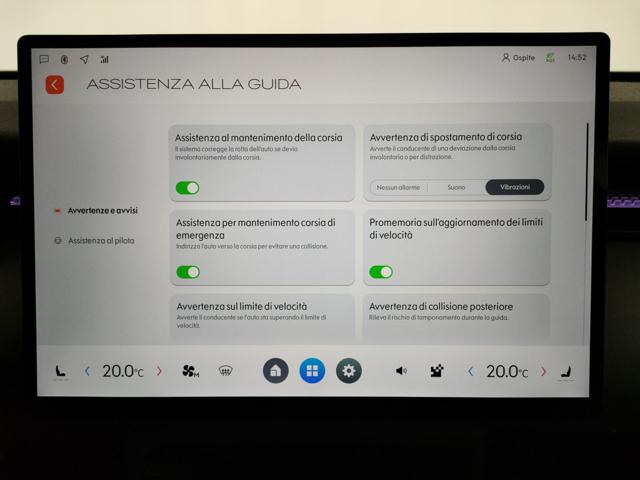 LYNK & CO 02 usata, con Vivavoce