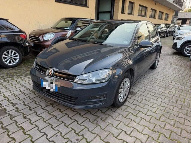 VOLKSWAGEN Golf usata, con ABS