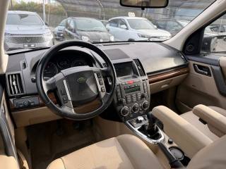 LAND ROVER Freelander usata, con Autoradio