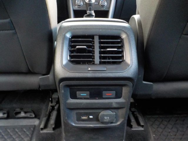 VOLKSWAGEN Tiguan usata, con Touch screen