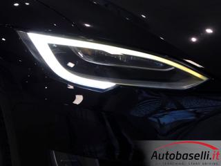 TESLA Model S usata, con Fari LED
