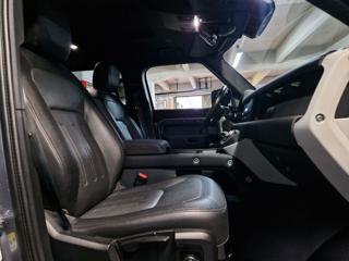 LAND ROVER Defender usata, con Volante multifunzione