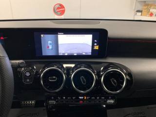 MERCEDES-BENZ A 180 usata, con Leve al volante