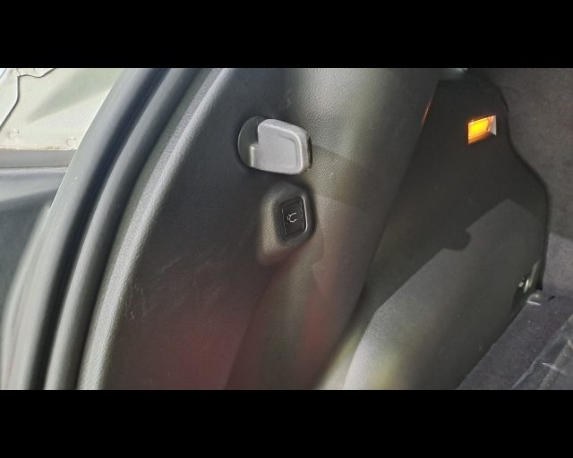 JEEP Compass usata, con Specchietti laterali elettrici