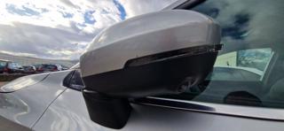 NISSAN Qashqai usata, con Luci diurne LED