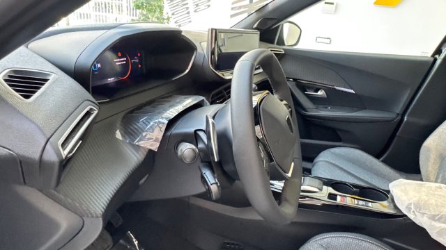 PEUGEOT 2008 usata, con Cronologia tagliandi