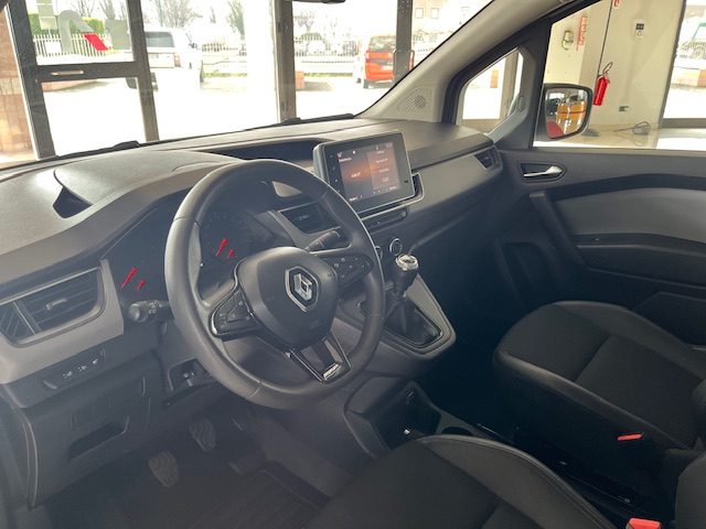 RENAULT Kangoo usata, con Cruise Control