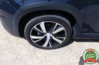 PEUGEOT 2008 usata, con Volante multifunzione