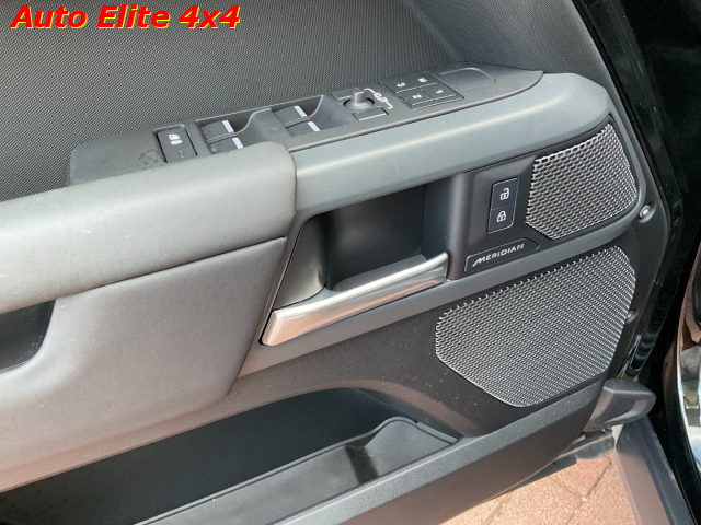 LAND ROVER Defender usata, con Chiusura centralizzata