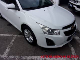 CHEVROLET Cruze usata, con Autoradio