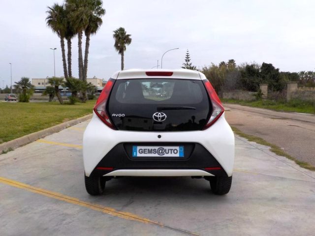 TOYOTA Aygo usata, con Boardcomputer