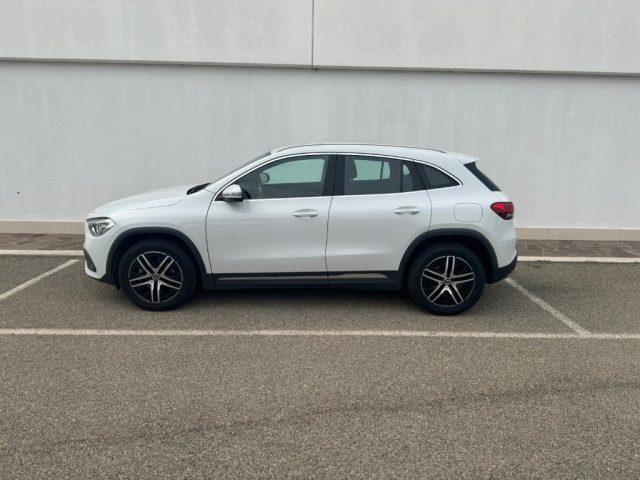 MERCEDES-BENZ GLA 200 usata, con Airbag Passeggero