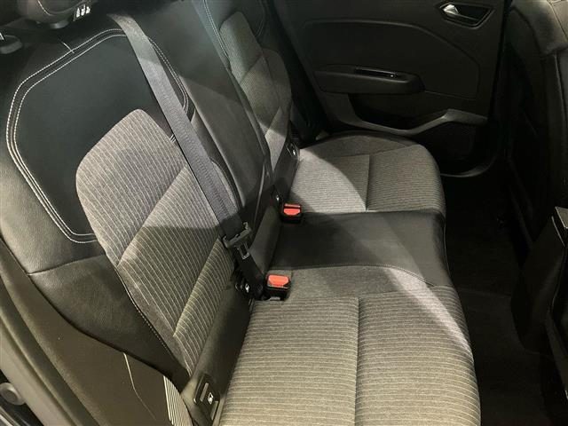 RENAULT Clio usata, con Sistema di navigazione