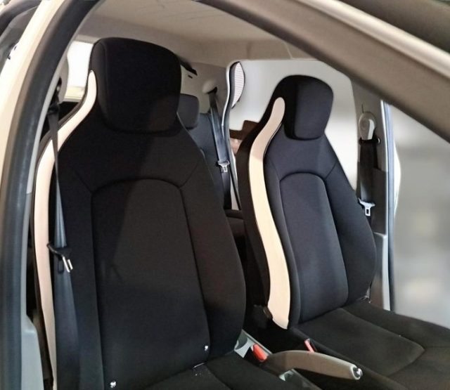 RENAULT ZOE usata, con Climatizzatore