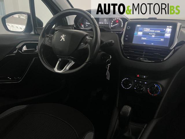 PEUGEOT 208 usata, con Sedile posteriore sdoppiato