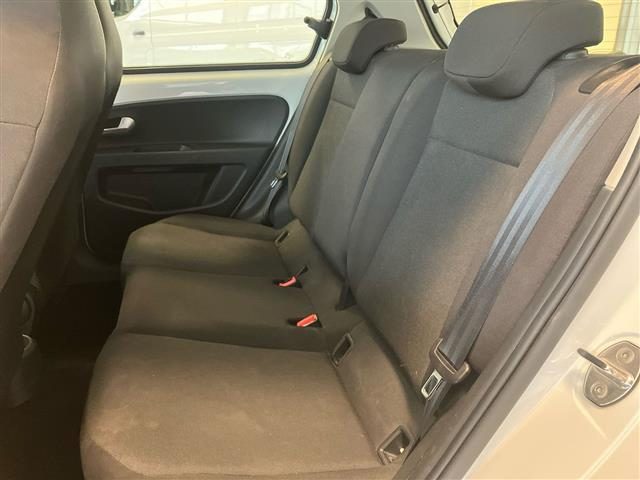 VOLKSWAGEN up! usata, con Servosterzo