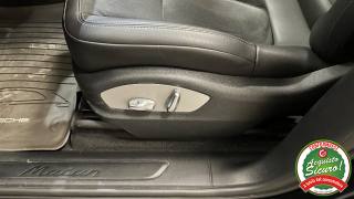PORSCHE Macan usata, con Volante in pelle