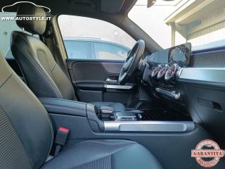 MERCEDES-BENZ GLB 200 usata, con Controllo trazione
