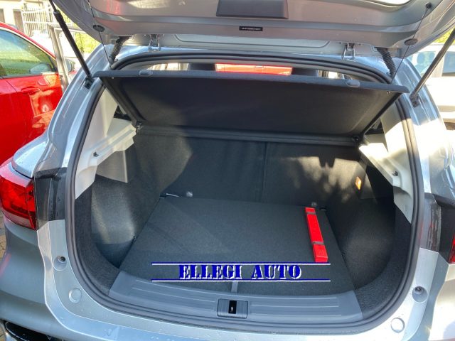 MG ZS usata, con Fendinebbia
