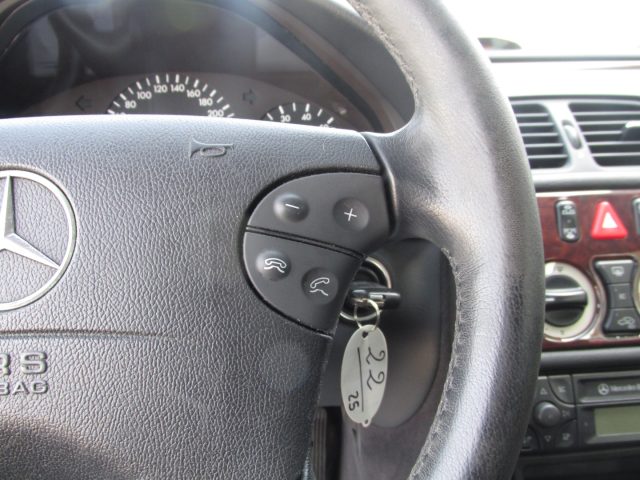 MERCEDES-BENZ CLK 200 usata 33