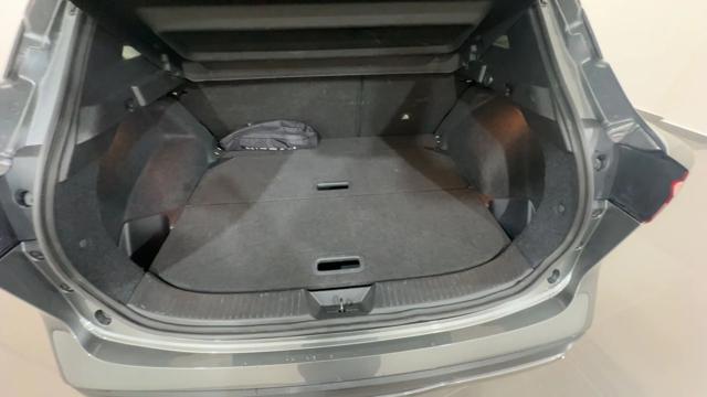 NISSAN Qashqai usata, con Climatizzatore