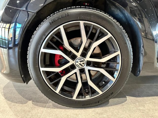 VOLKSWAGEN Maggiolino usata, con Sensori di parcheggio anteriori