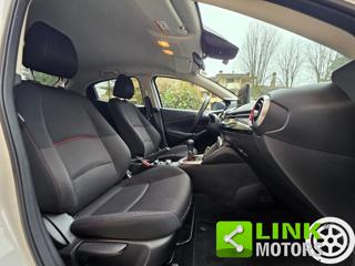 MAZDA 2 usata, con MP3