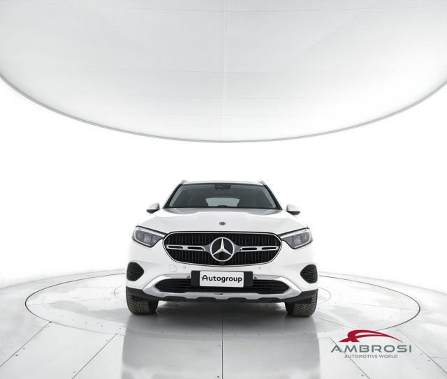 MERCEDES-BENZ GLC 220 usata 4