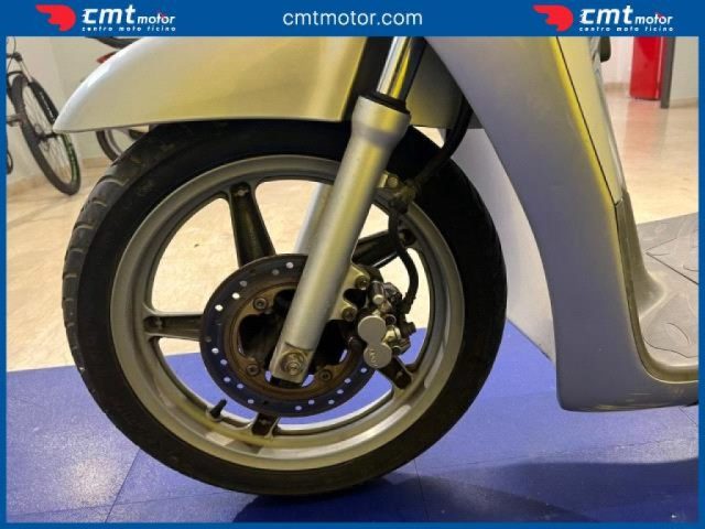 HONDA SH 150 usata 9