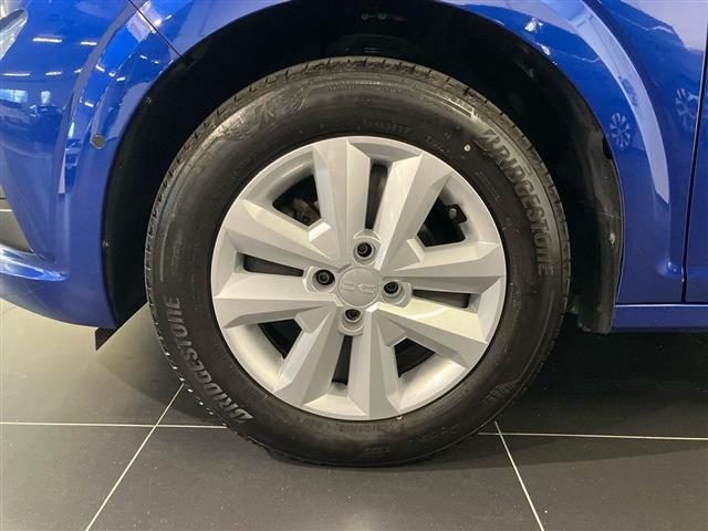 DACIA Sandero usata, con Autoradio