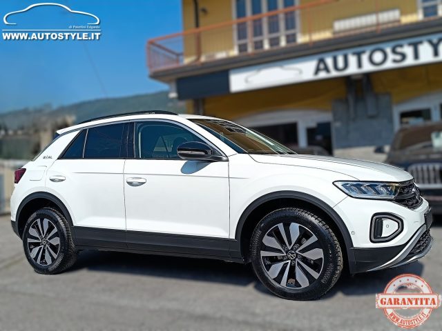 VOLKSWAGEN T-Roc usata, con Autoradio