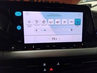 VOLKSWAGEN Golf usata 29