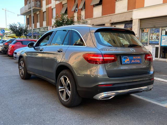 MERCEDES-BENZ GLC 250 usata, con Chiusura centralizzata