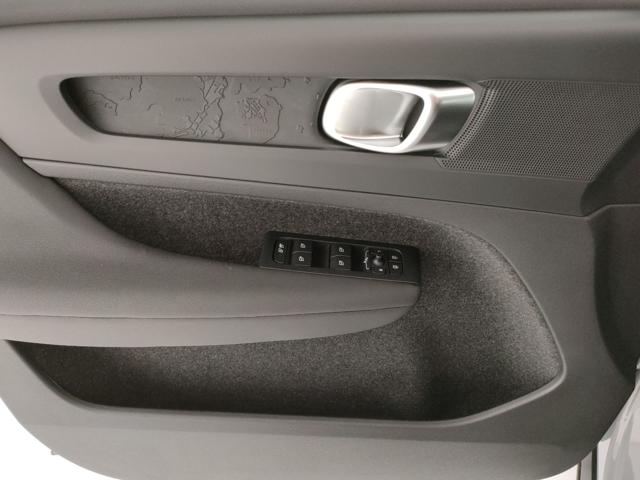 VOLVO C40 usata, con Volante in pelle