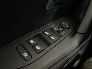 PEUGEOT 2008 usata, con Controllo elettronico della corsia