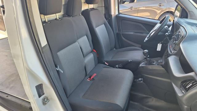 FIAT Doblo usata, con Airbag
