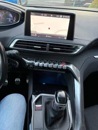 PEUGEOT 3008 usata, con Chiusura centralizzata