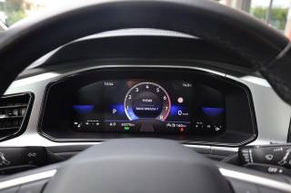 VOLKSWAGEN T-Roc usata, con Sensori di parcheggio posteriori