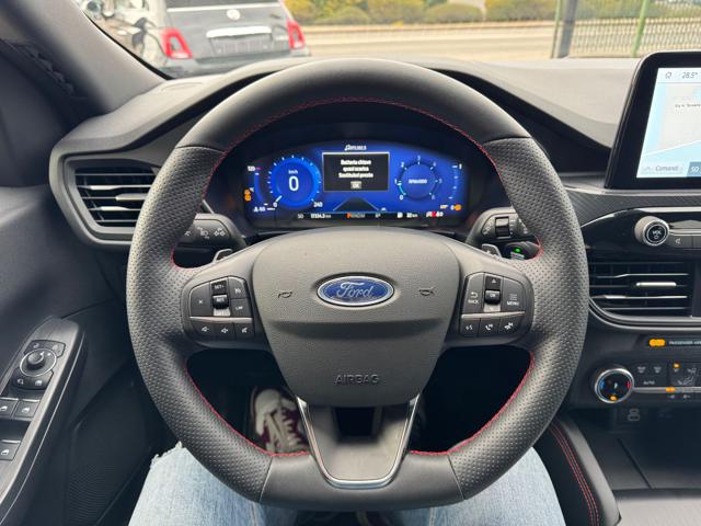 FORD Kuga usata, con USB