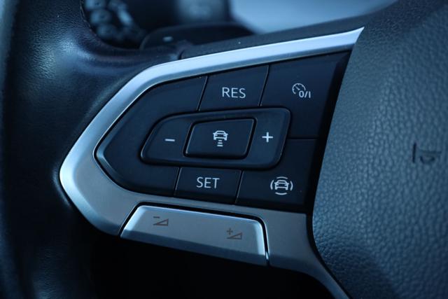 VOLKSWAGEN Golf usata, con Luci diurne LED