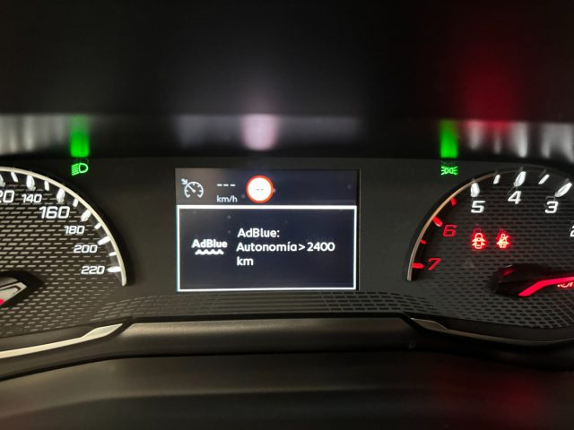 PEUGEOT 2008 usata, con ESP