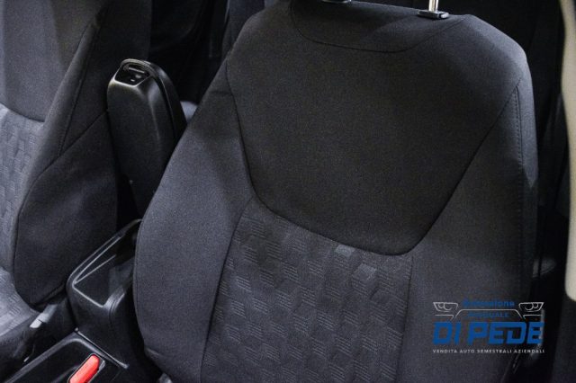 TOYOTA Yaris usata, con Sensore di luce