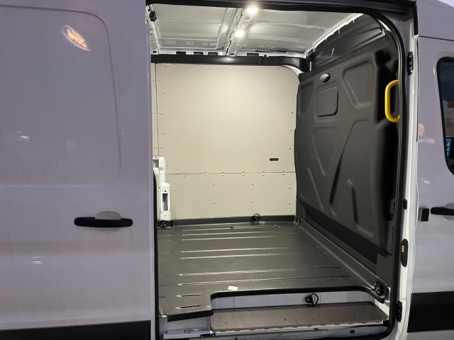 FORD E-Transit usata, con ESP